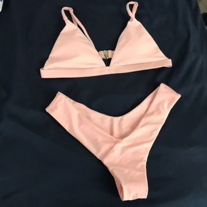 Brand new. Never worn. Liner still on.